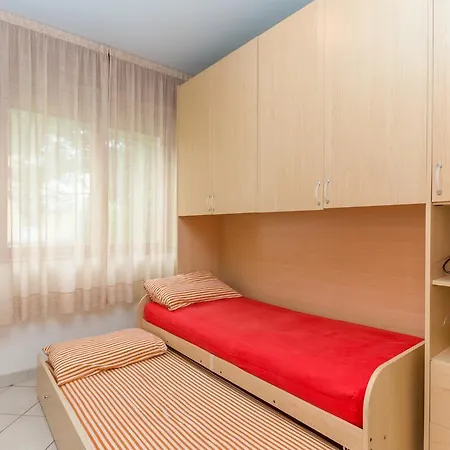 Giuliana Μπιμπιόνε